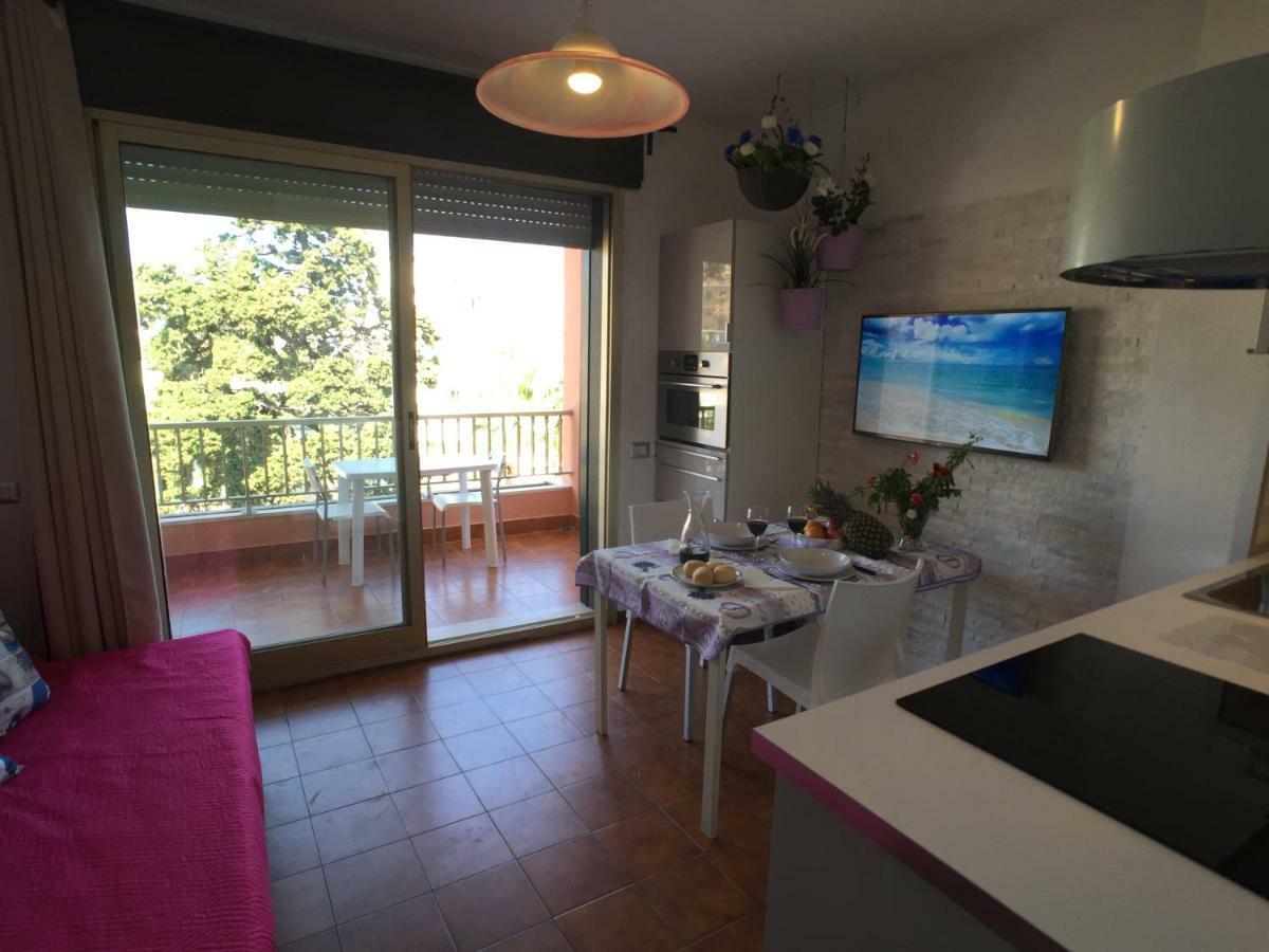 Residence Imperiale Sanremo Bagian luar foto
